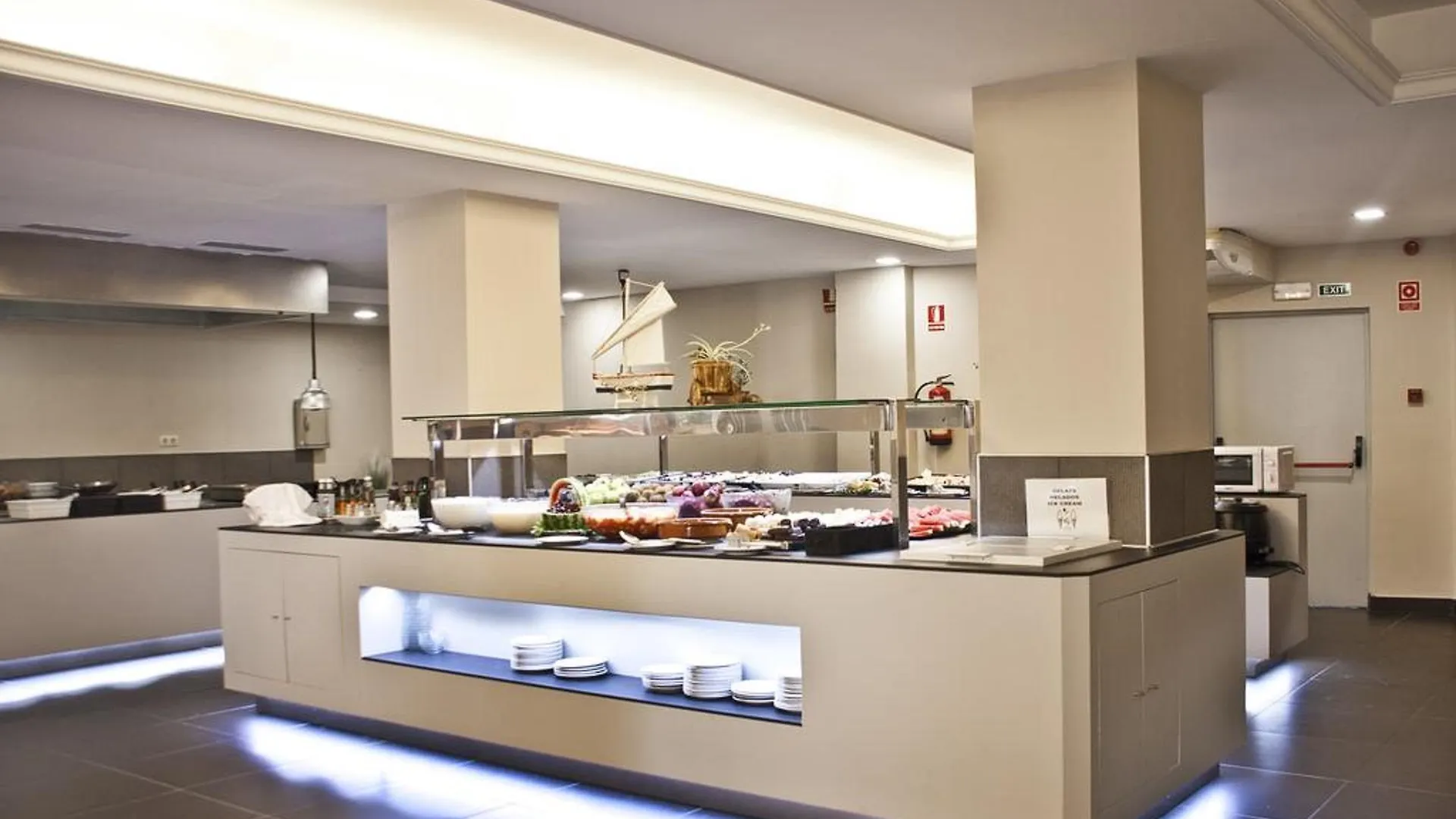 ***  Hotel Bon Repos Calella Spain