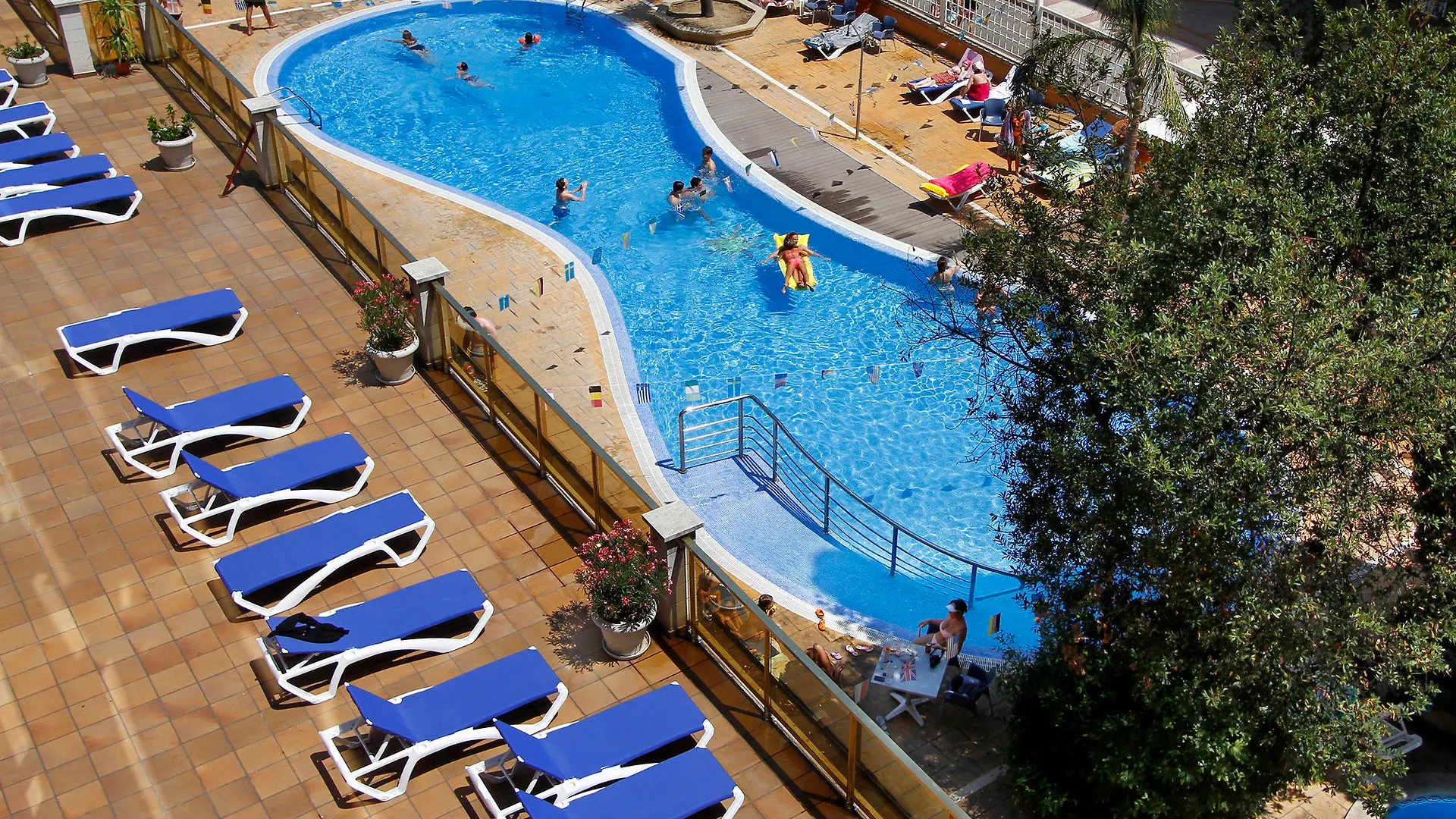 Hotel Bon Repos Calella Spain